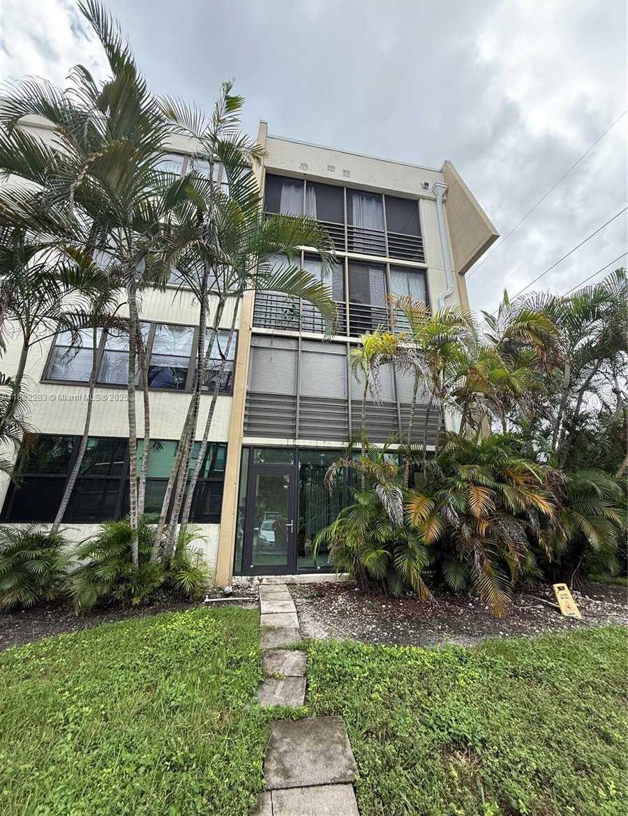 Small Image of 20381 NORTH EAST 30TH AVE #118-7, Aventura Number 2