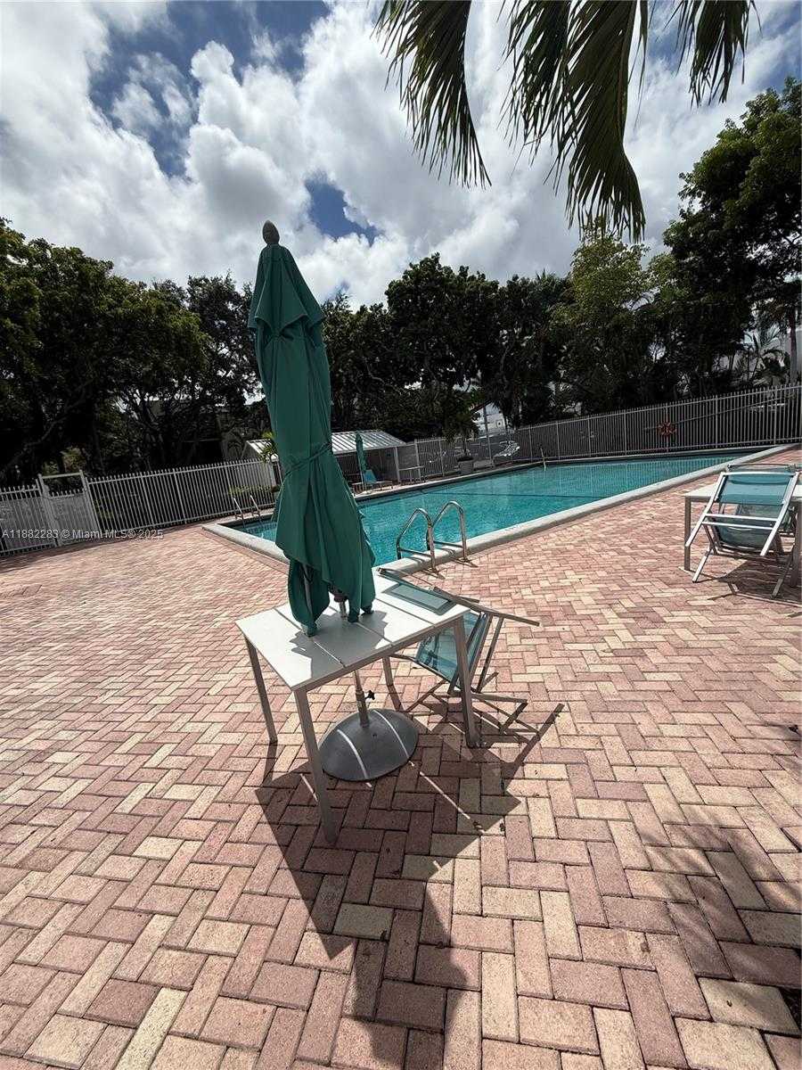Small Image of 20381 NORTH EAST 30TH AVE #118-7, Aventura Number 20