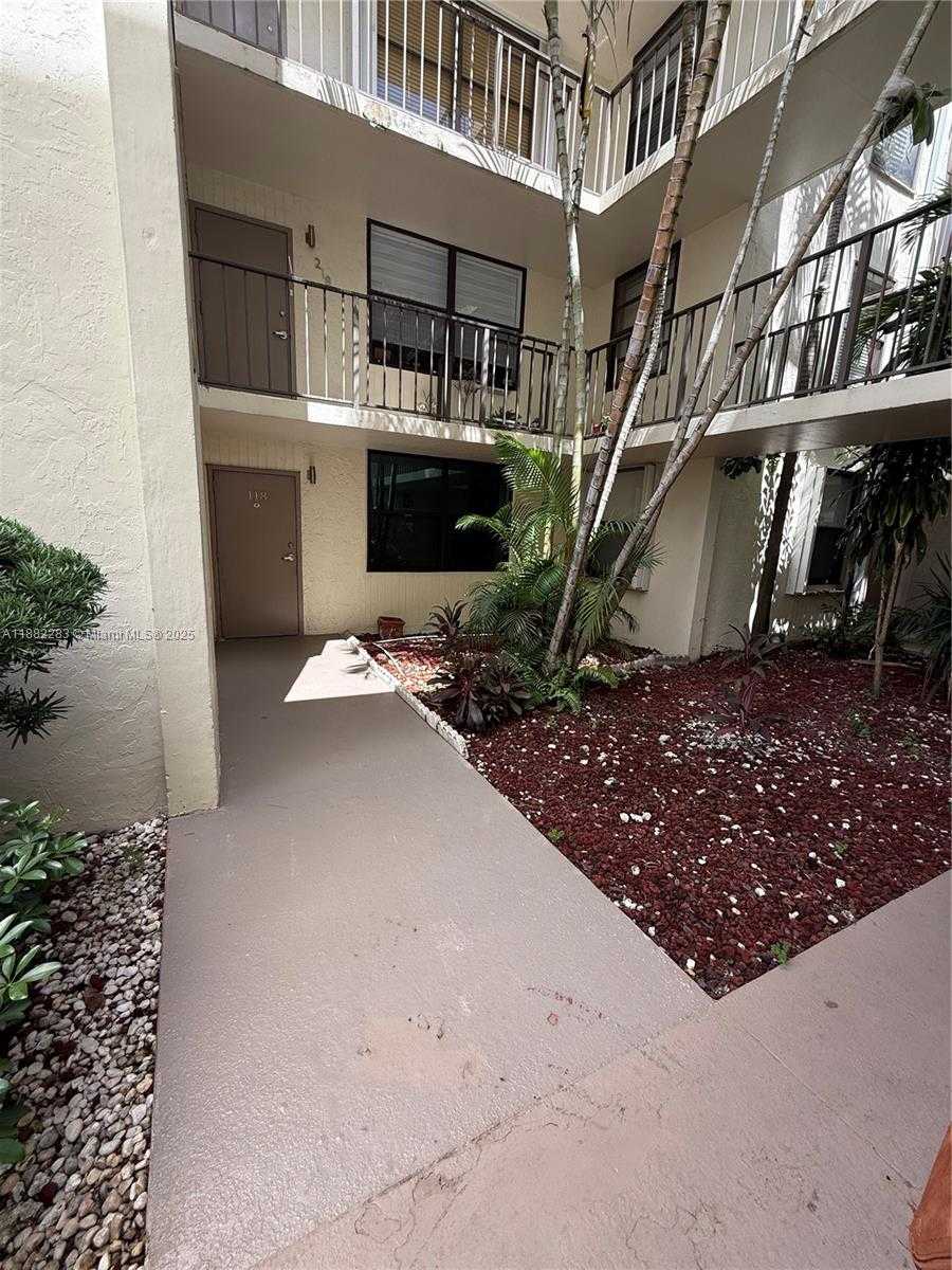 Small Image of 20381 NORTH EAST 30TH AVE #118-7, Aventura Number 3