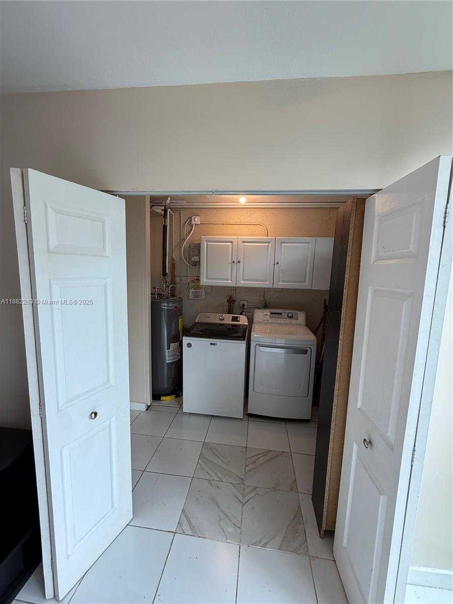 Small Image of 20381 NORTH EAST 30TH AVE #118-7, Aventura Number 6