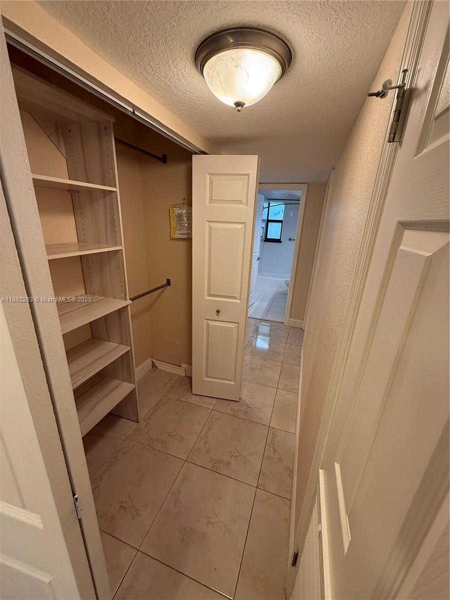 Small Image of 20381 NORTH EAST 30TH AVE #118-7, Aventura Number 9
