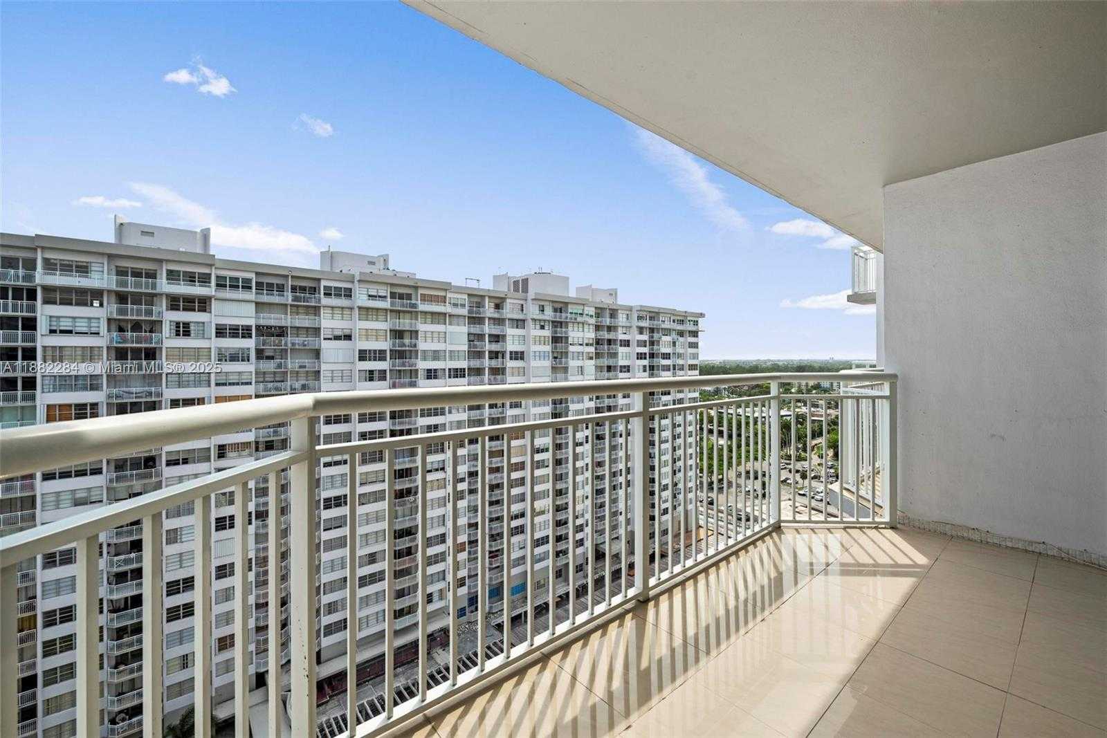 Small Image of 18061 BISCAYNE BLVD #1701, Aventura Number 18