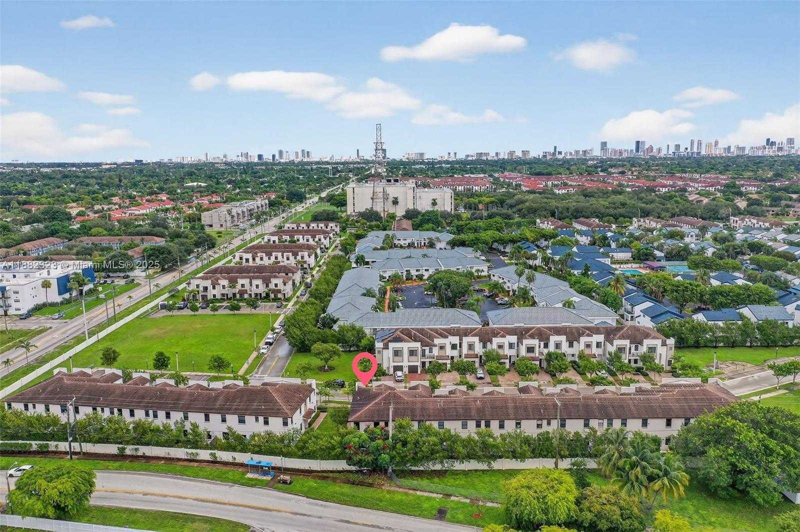Small Image of 21372 NORTH EAST 2ND CT, Miami Number 50