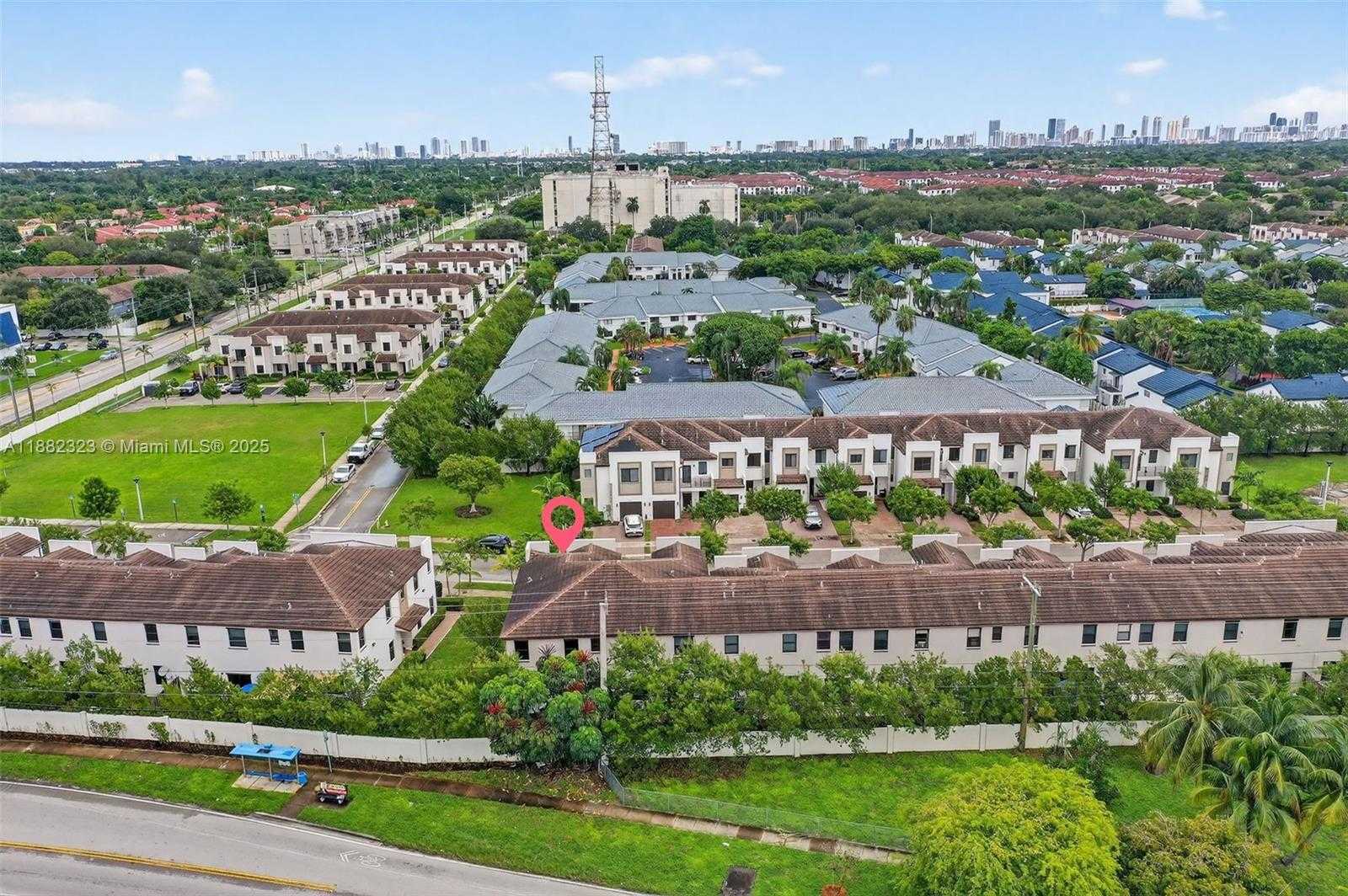 Small Image of 21372 NORTH EAST 2ND CT, Miami Number 52