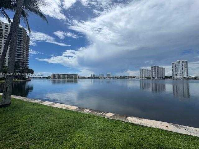 Small Image of 18181 NORTH EAST 31ST CT #703, Aventura Number 15