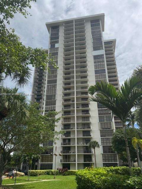 Small Image of 18181 NORTH EAST 31ST CT #703, Aventura Number 18