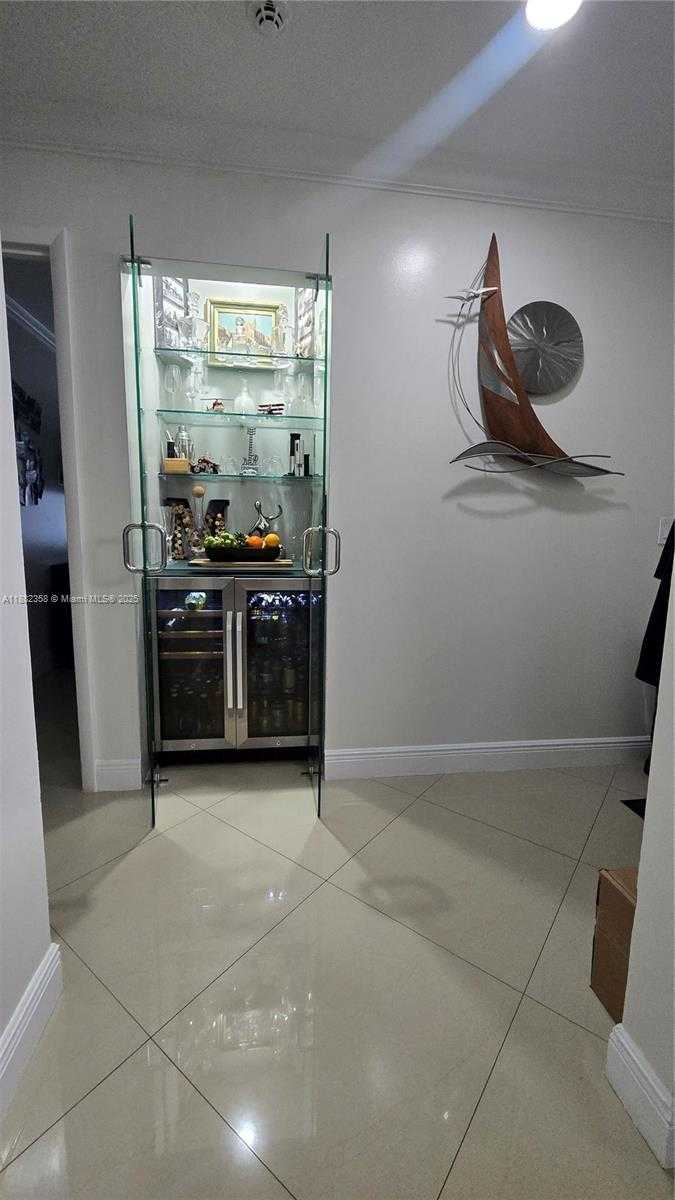 Small Image of 9600 NORTH WEST 15TH CT, Pembroke Pines Number 8