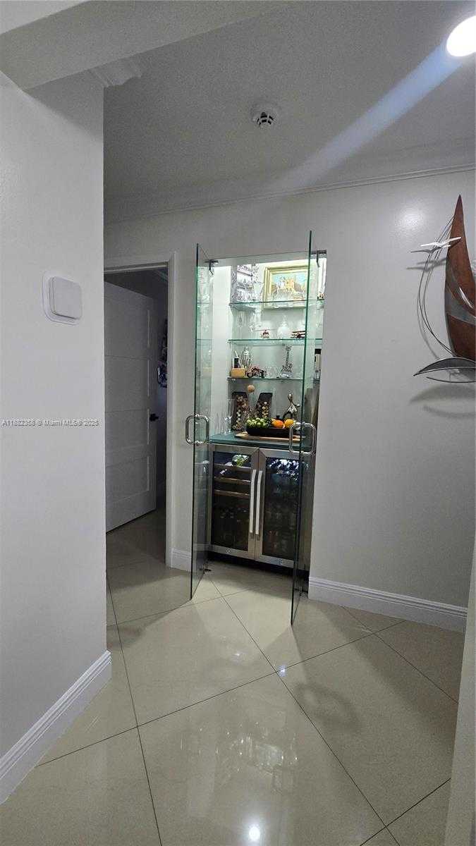 Small Image of 9600 NORTH WEST 15TH CT, Pembroke Pines Number 9