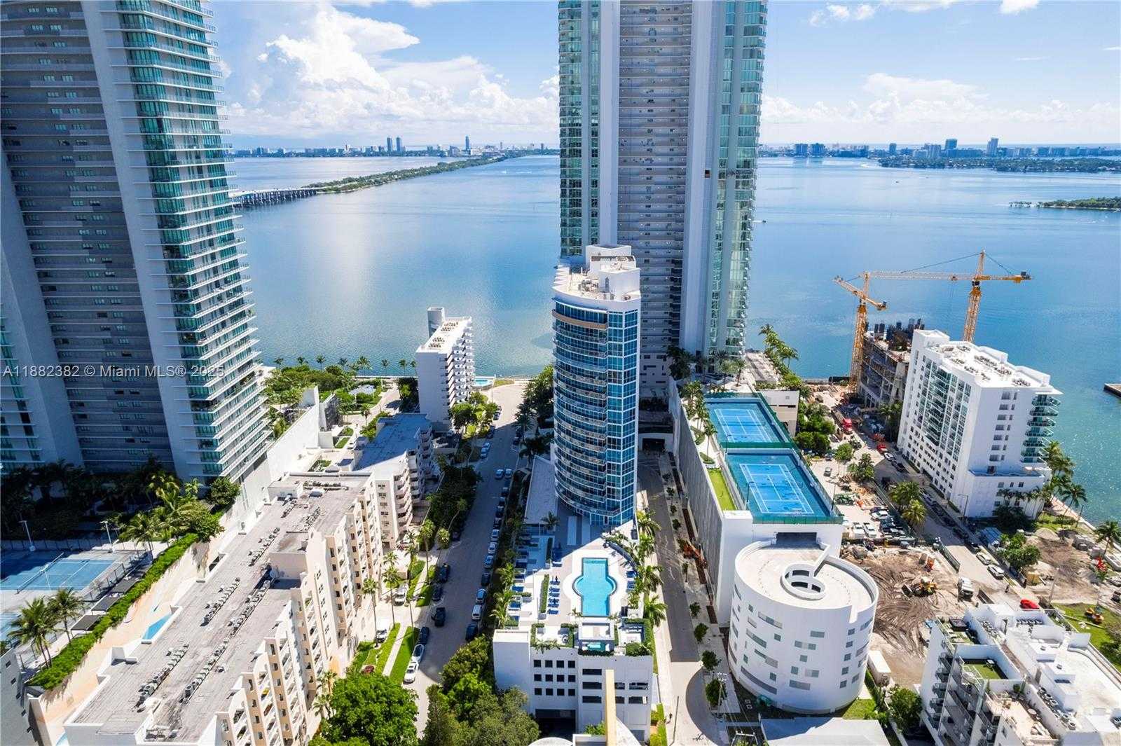 Small Image of 480 NORTH EAST 30TH ST #1103, Miami Number 17