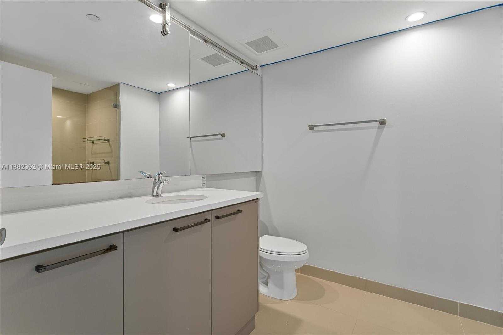 Small Image of 1150 101ST #203, Bay Harbor Islands Number 16