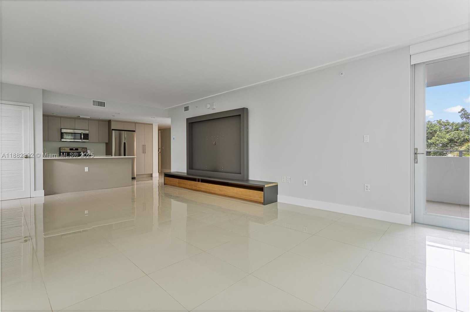 Small Image of 1150 101ST #203, Bay Harbor Islands Number 5