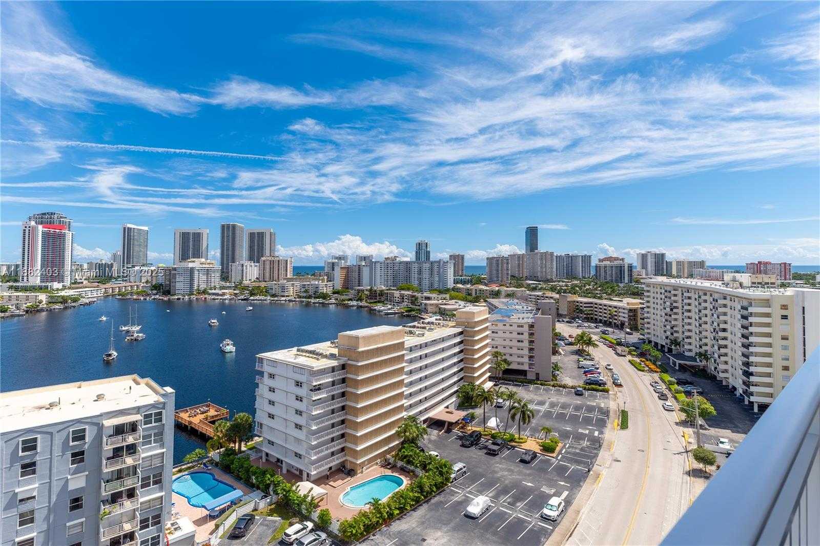Small Image of 427 GOLDEN ISLES DR #16F, Hallandale Beach Number 14