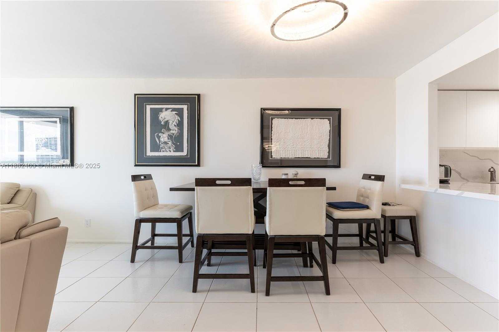 Small Image of 427 GOLDEN ISLES DR #16F, Hallandale Beach Number 9