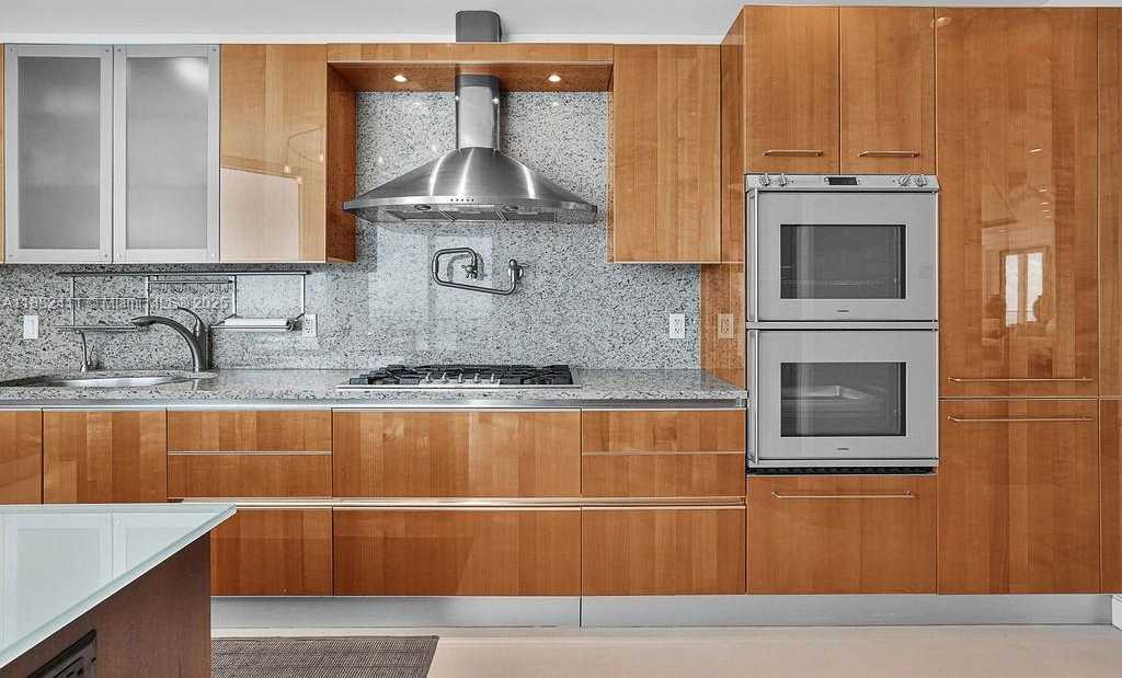 Small Image of 16047 COLLINS AVE #2904, Sunny Isles Beach Number 31