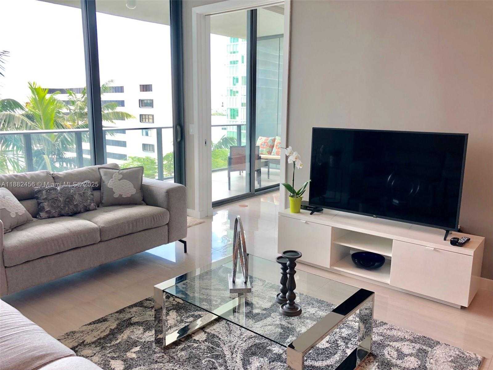 Small Image of 480 NORTH EAST 31ST ST #702, Miami Number 11