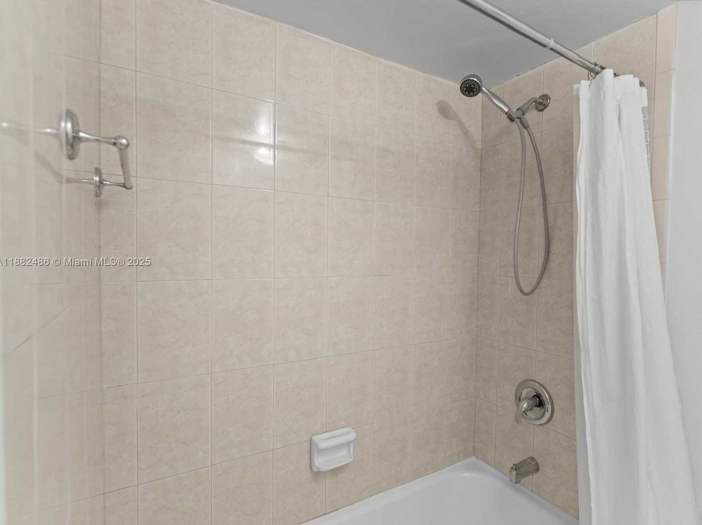 Small Image of 3800 SOUTH OCEAN DR #1815, Hollywood Number 25