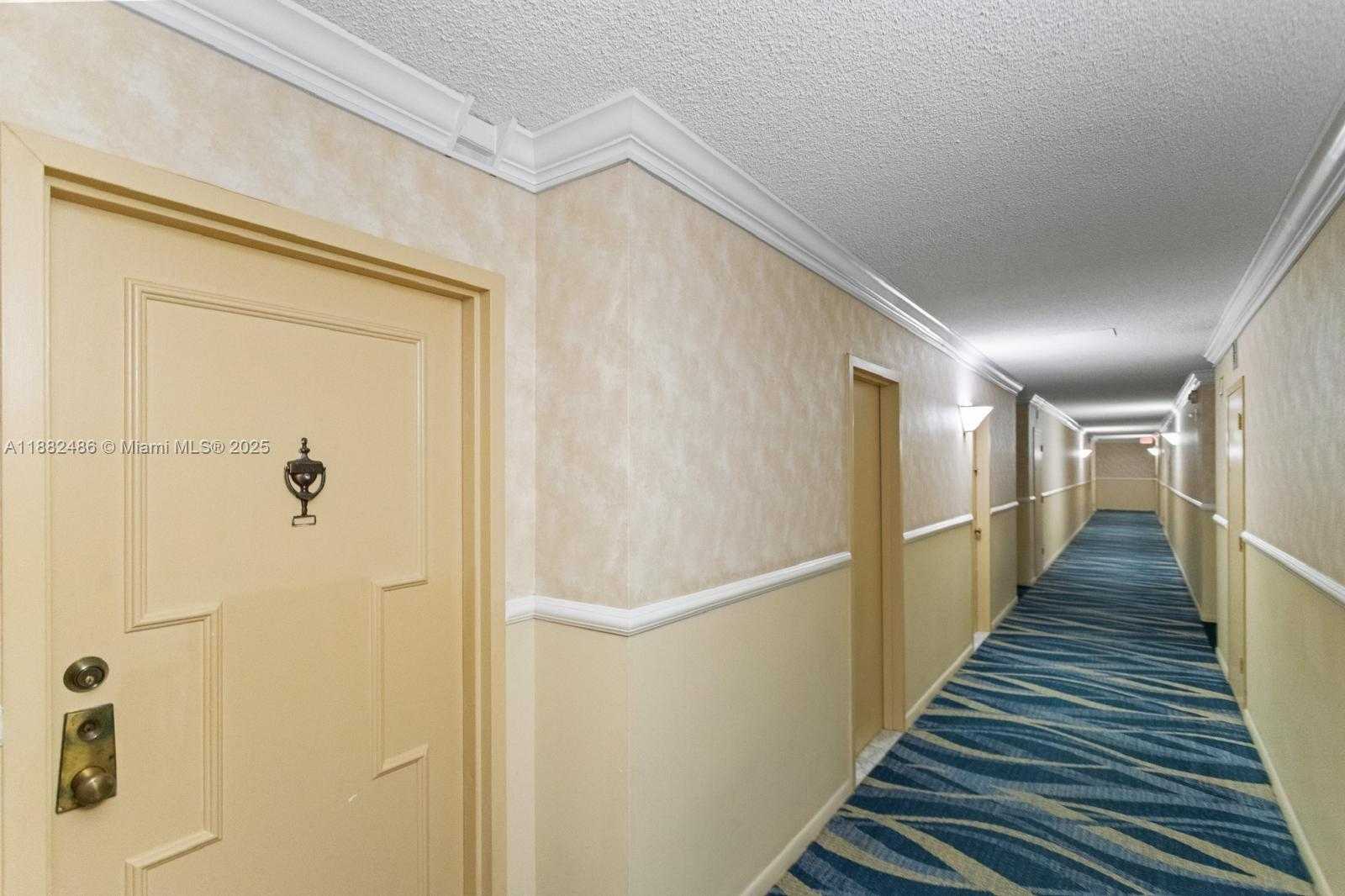Small Image of 3800 SOUTH OCEAN DR #1815, Hollywood Number 38