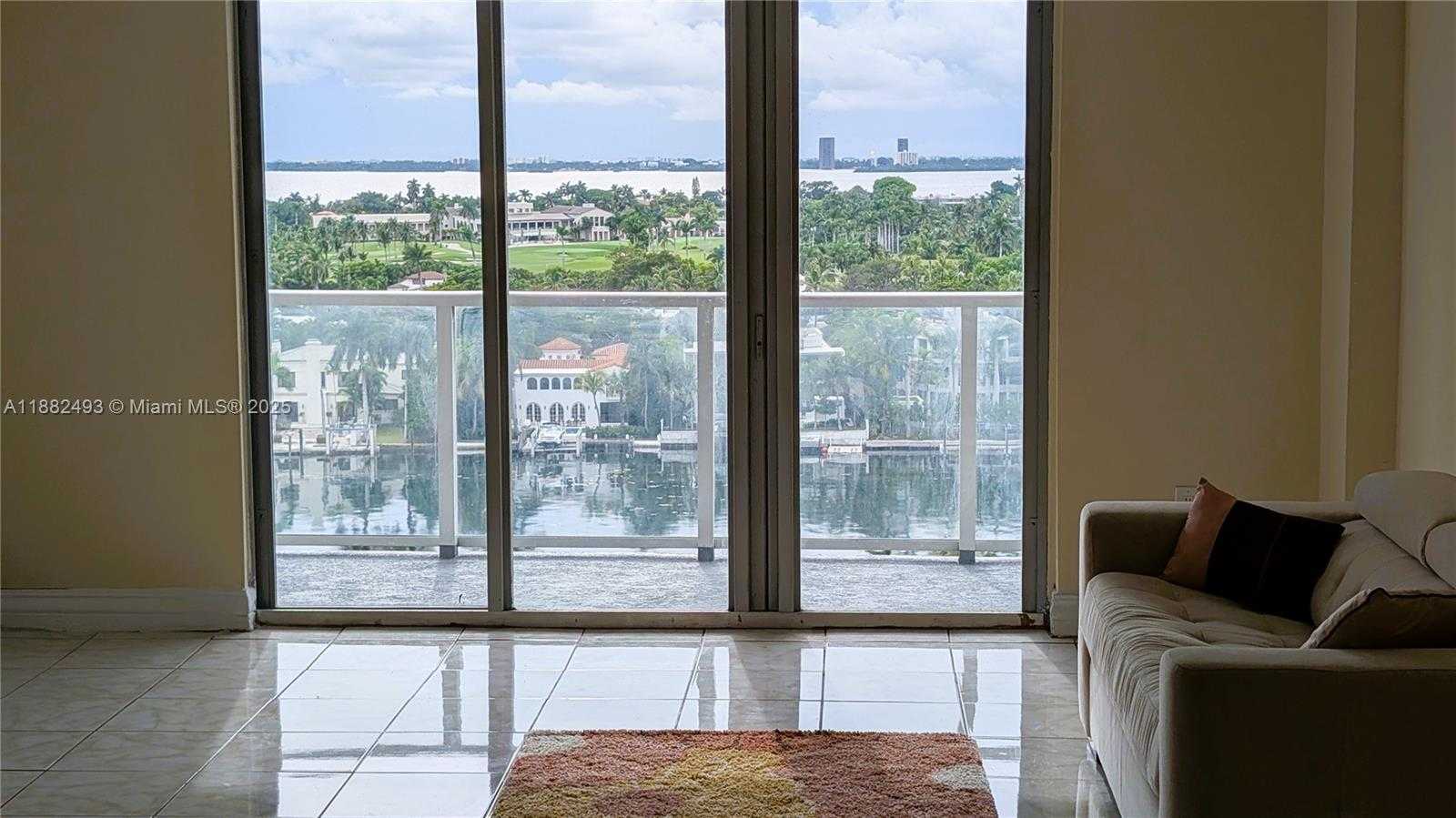 Small Image of 5701 COLLINS AVE #1105, Miami Beach Number 2
