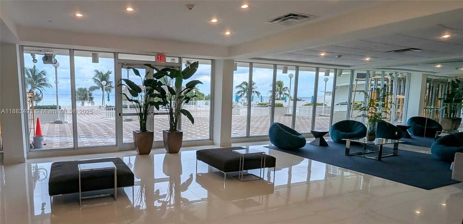 Small Image of 5701 COLLINS AVE #1105, Miami Beach Number 22