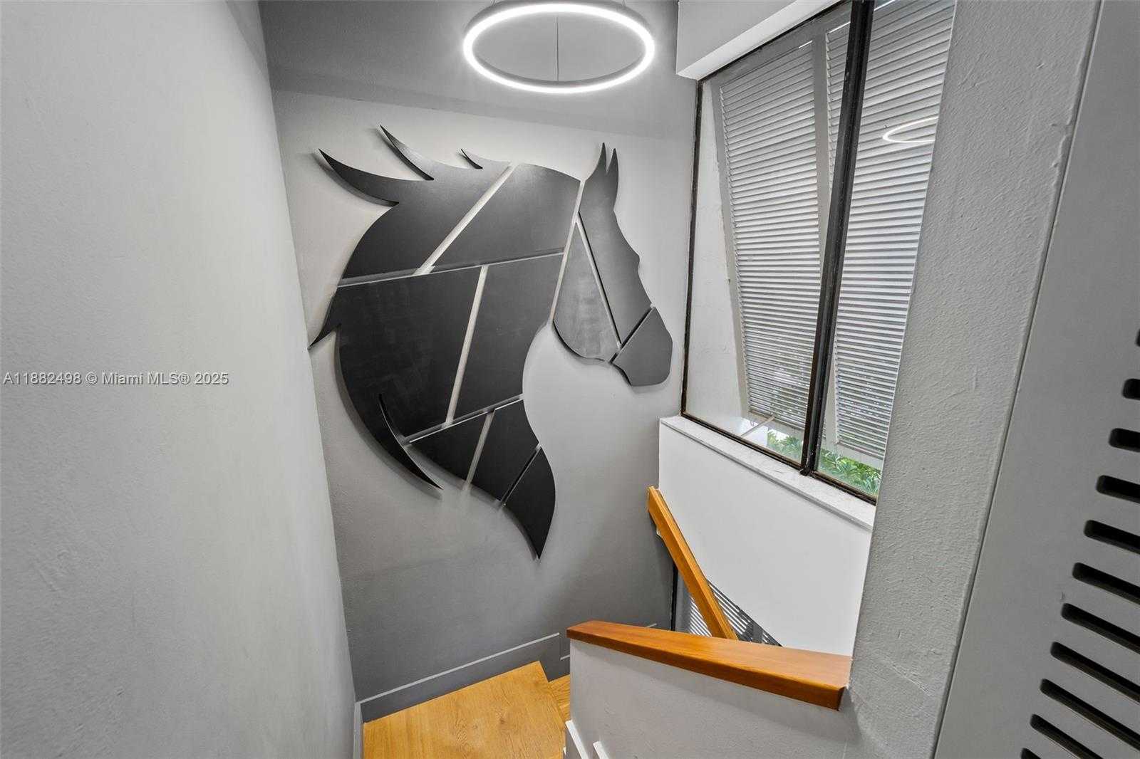 Small Image of 11073 SOUTH WEST 70TH LN, Miami Number 10