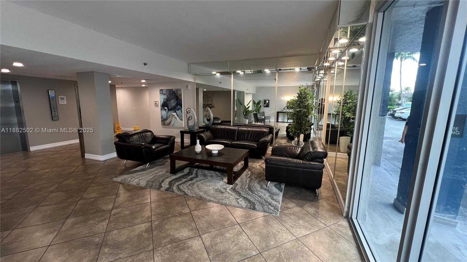 Small Image of 16570 NORTH EAST 26TH AVE #4A, North Miami Beach Number 2