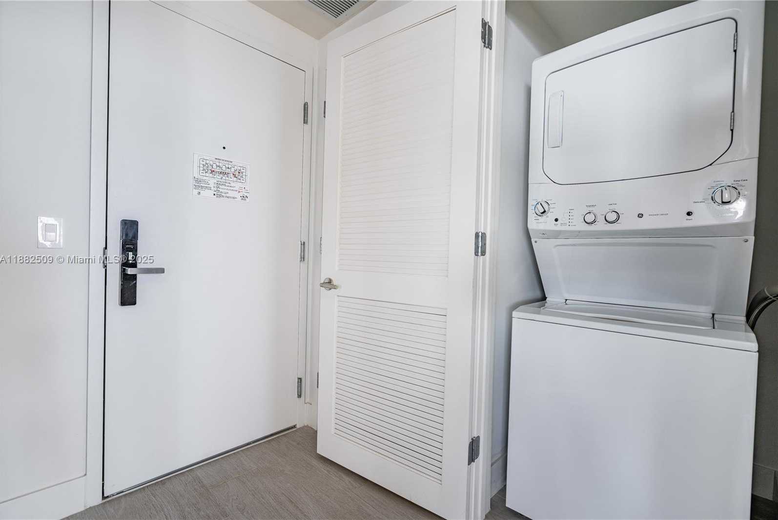 Small Image of 4010 SOUTH OCEAN DR #2709, Hollywood Number 19