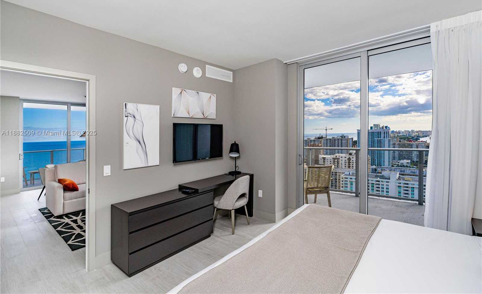 Small Image of 4010 SOUTH OCEAN DR #2709, Hollywood Number 26