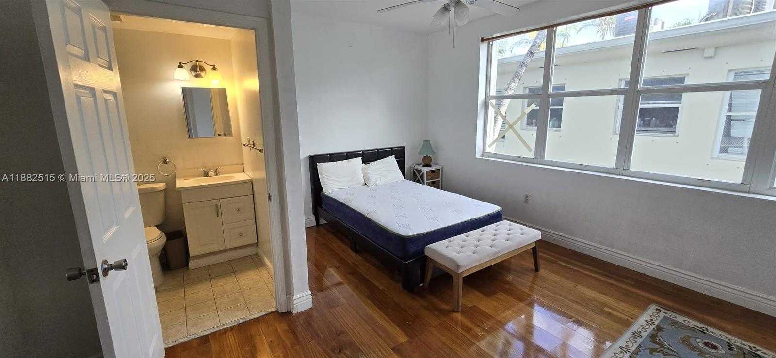 Small Image of 1342 DREXEL AVE #204, Miami Beach Number 11
