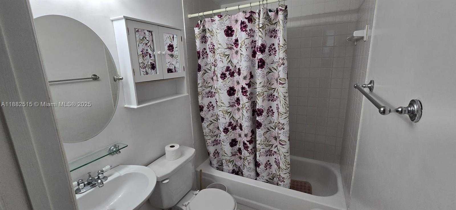 Small Image of 1342 DREXEL AVE #204, Miami Beach Number 9