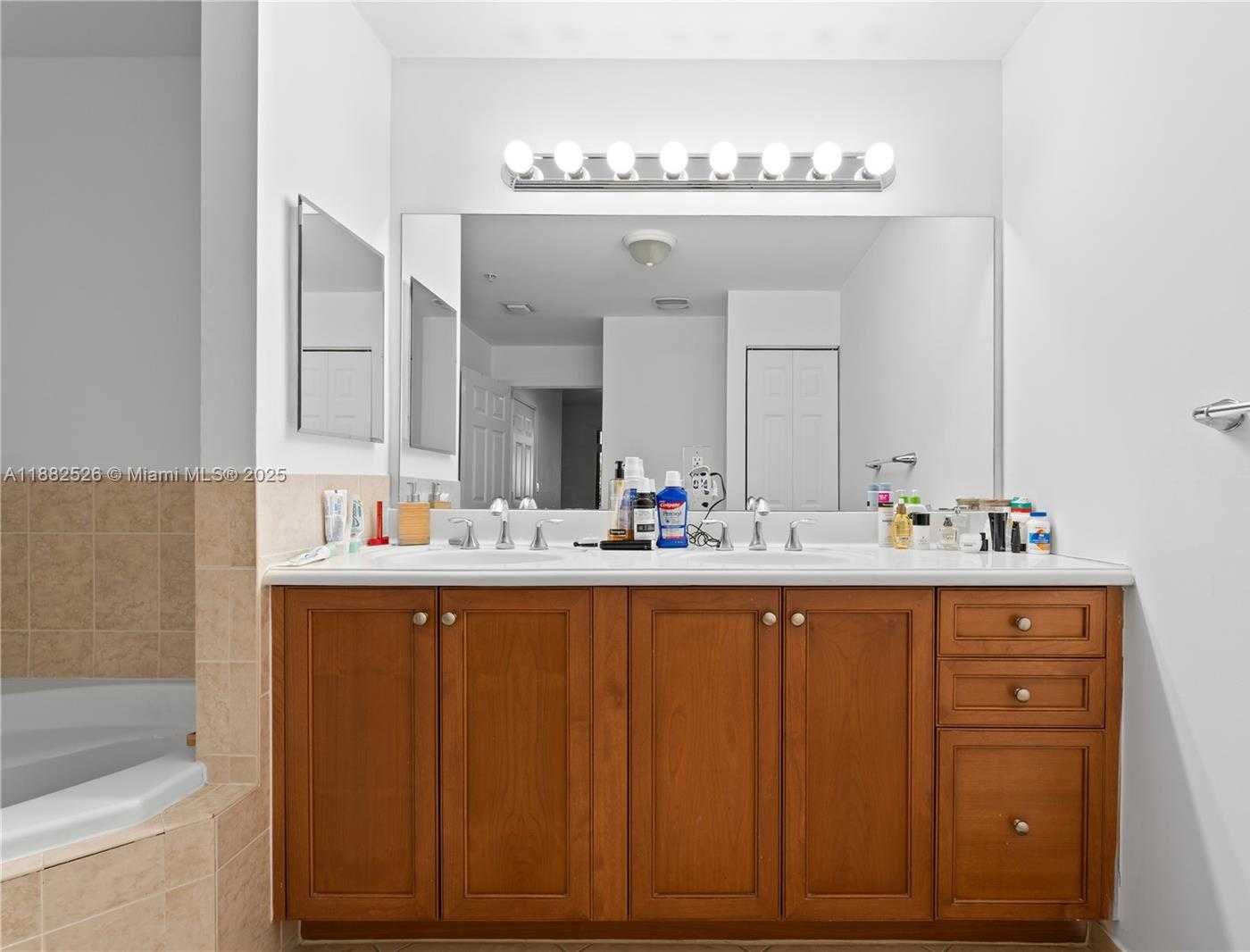 Small Image of 8395 SOUTH WEST 73RD AVE #115, Miami Number 19