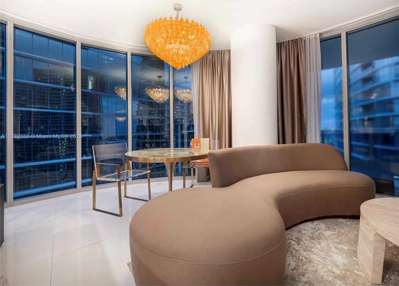 Small Image of 200 BISCAYNE BOULEVARD WAY #4201, Miami Number 20
