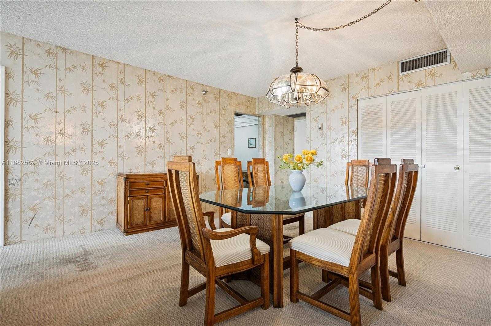 Small Image of 20515 EAST COUNTRY CLUB DR #442, Aventura Number 7