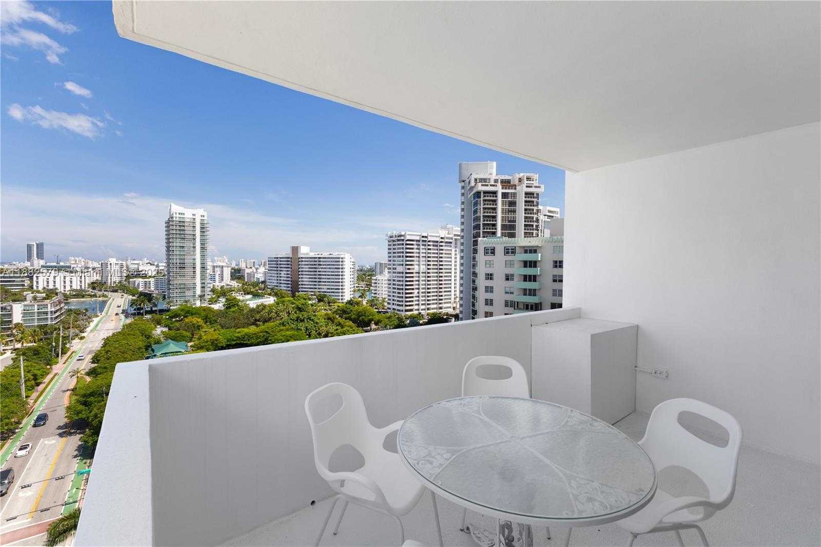 Small Image of 3 ISLAND AVE #15C, Miami Beach Number 11