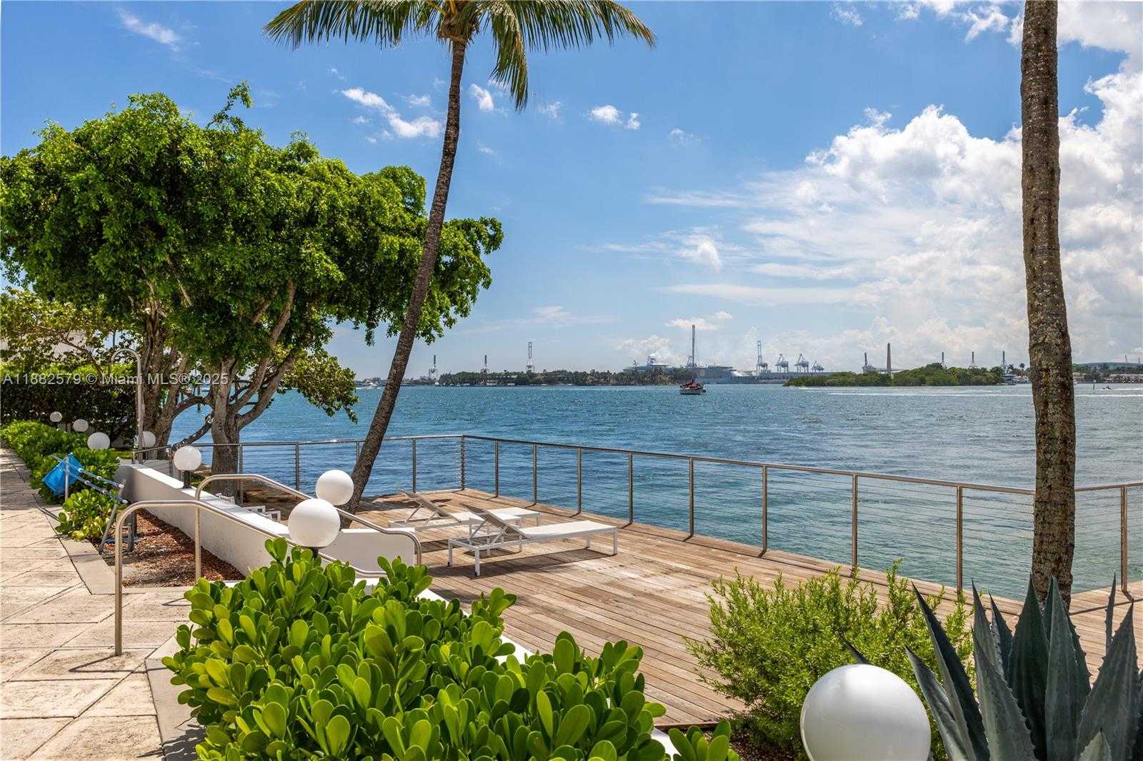 Small Image of 3 ISLAND AVE #15C, Miami Beach Number 29