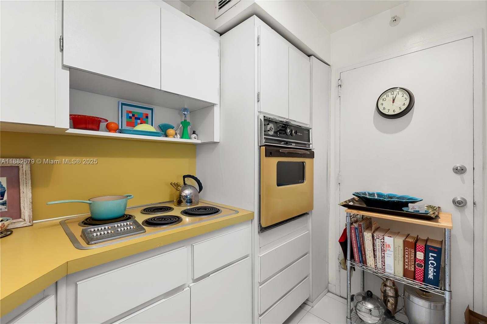 Small Image of 3 ISLAND AVE #15C, Miami Beach Number 7