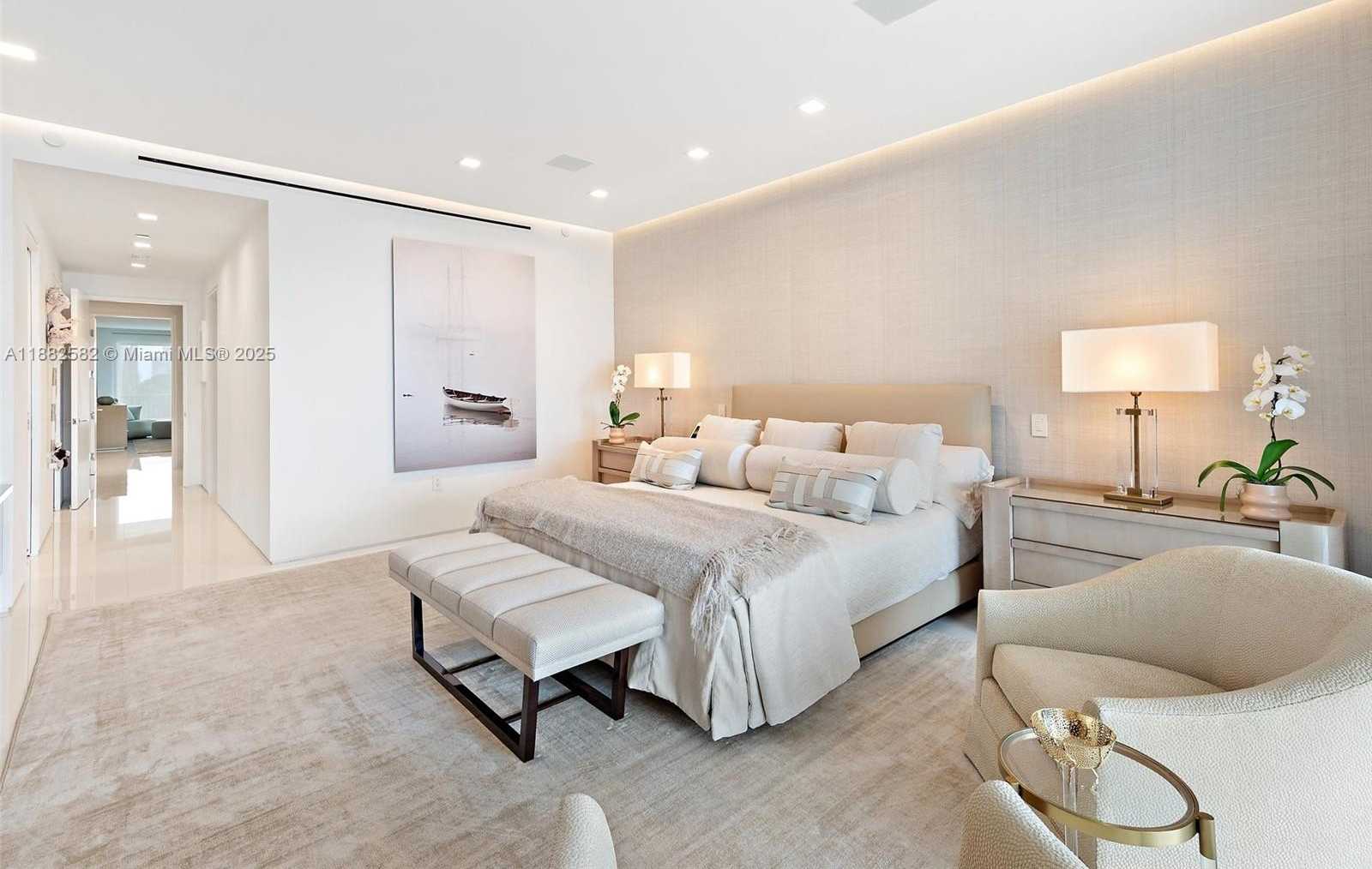 Small Image of 5053 FISHER ISLAND DR #5053, Miami Beach Number 21