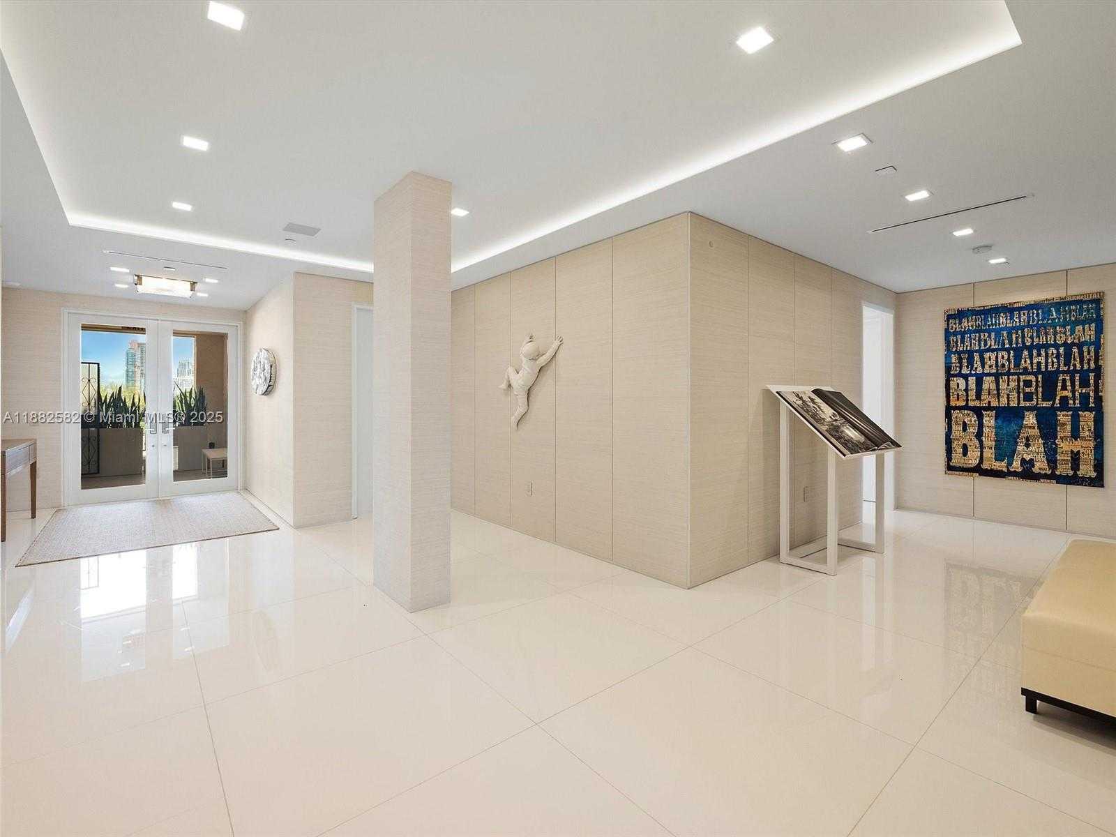 Small Image of 5053 FISHER ISLAND DR #5053, Miami Beach Number 31