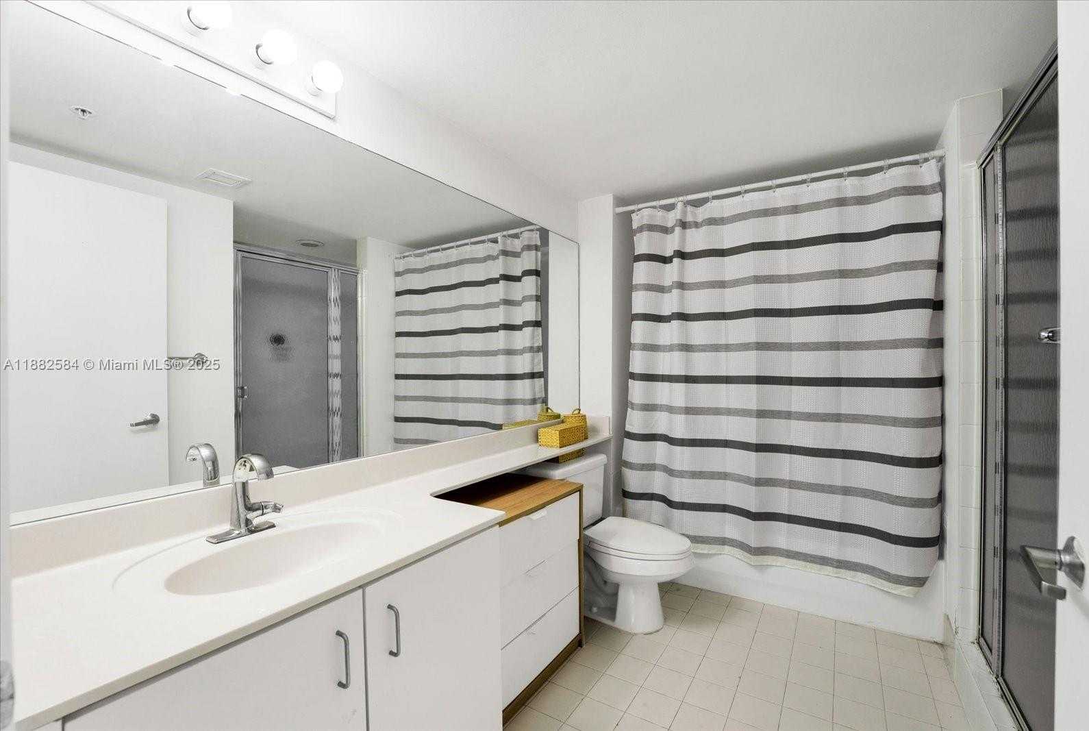Small Image of 650 WEST AVE #704, Miami Beach Number 10