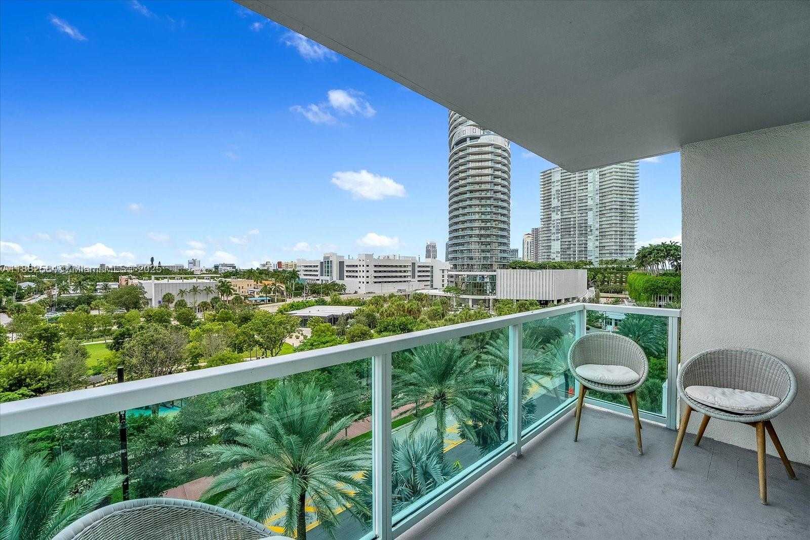 Small Image of 650 WEST AVE #704, Miami Beach Number 11
