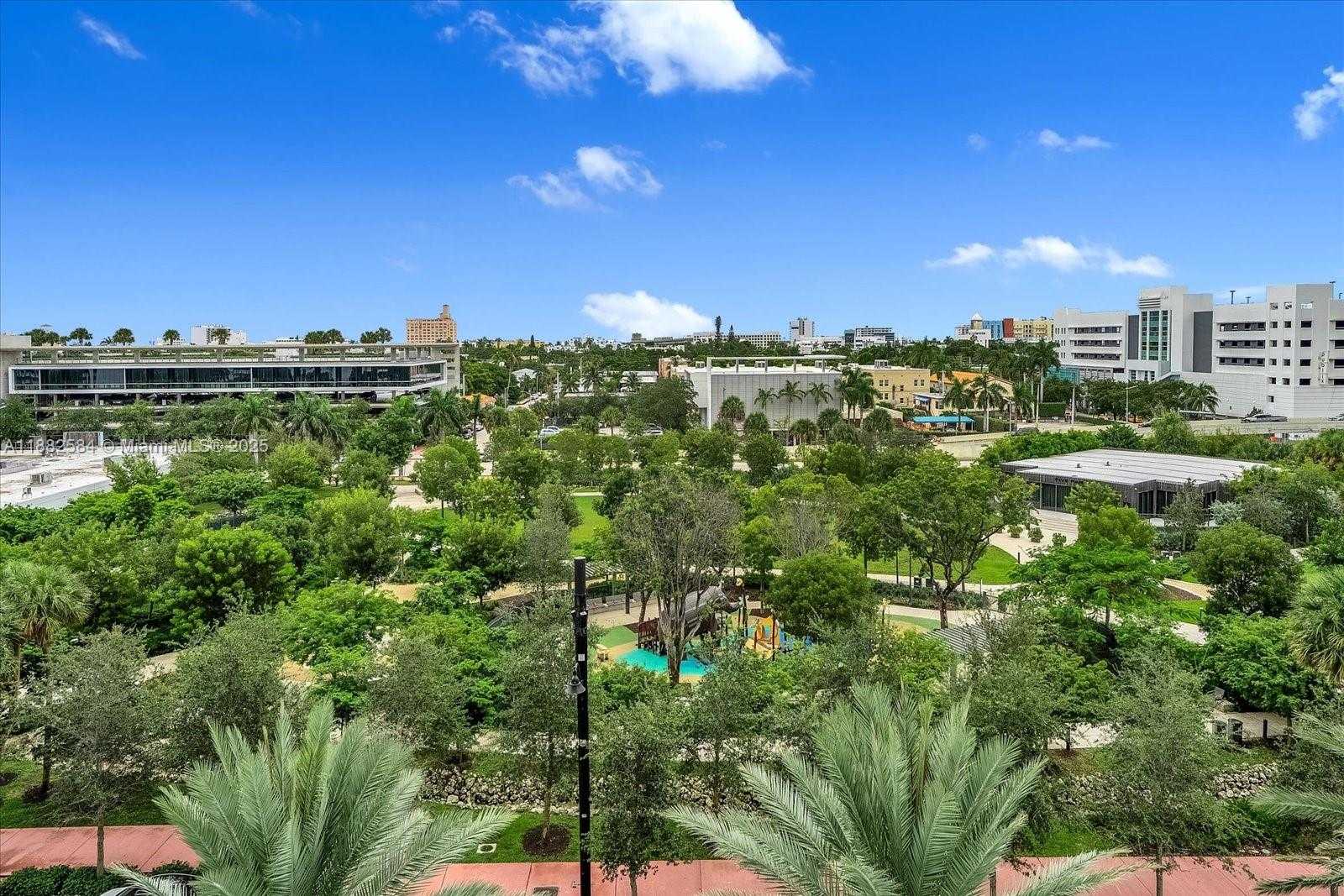 Small Image of 650 WEST AVE #704, Miami Beach Number 13