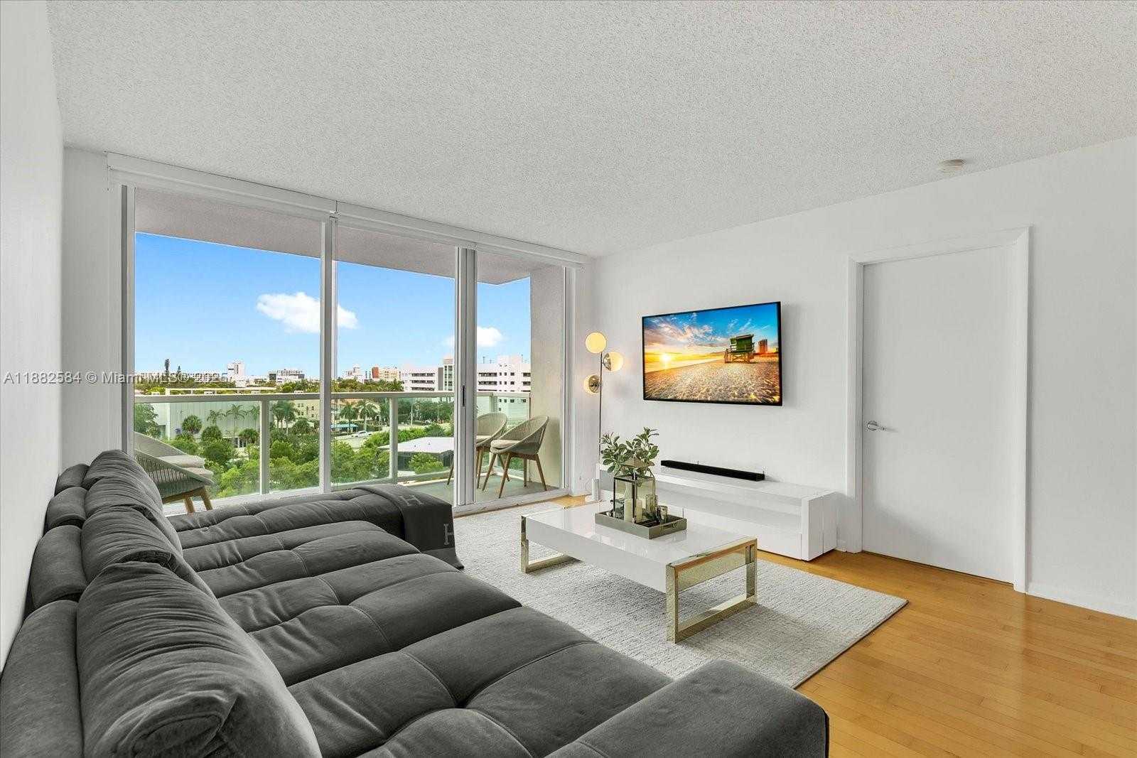 Small Image of 650 WEST AVE #704, Miami Beach Number 3