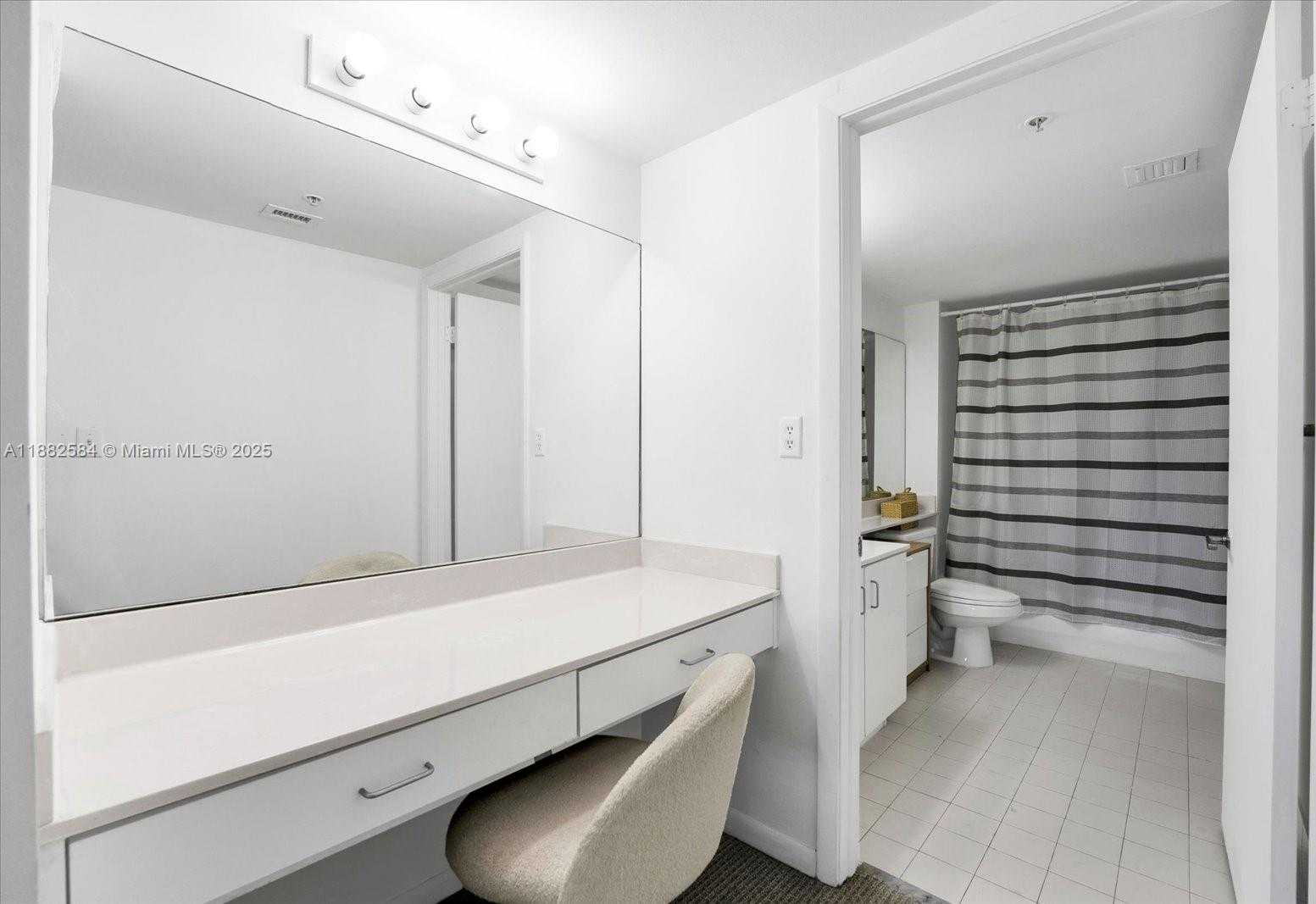 Small Image of 650 WEST AVE #704, Miami Beach Number 9