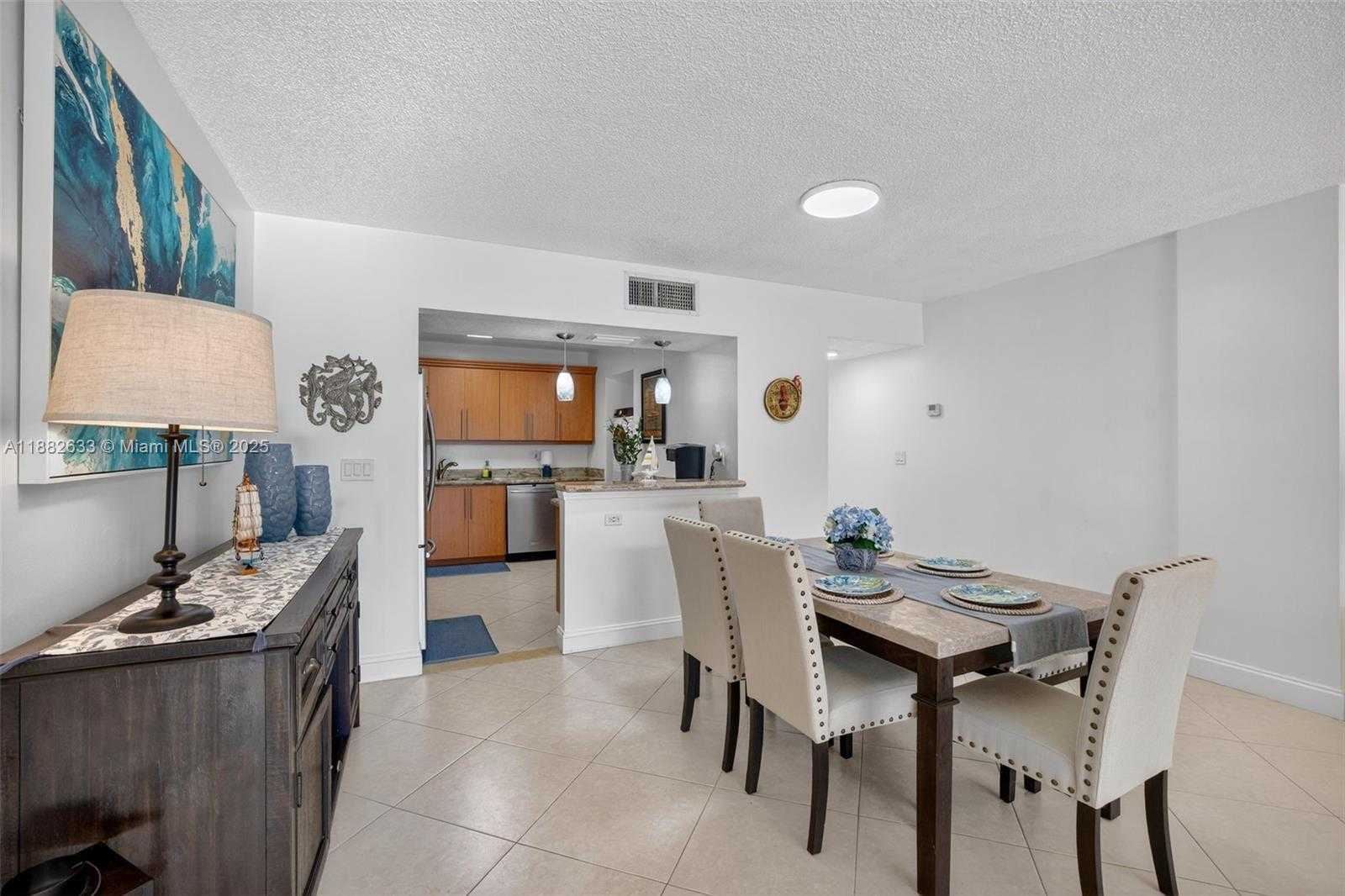 Small Image of 3725 SOUTH OCEAN DR #1127, Hollywood Number 19