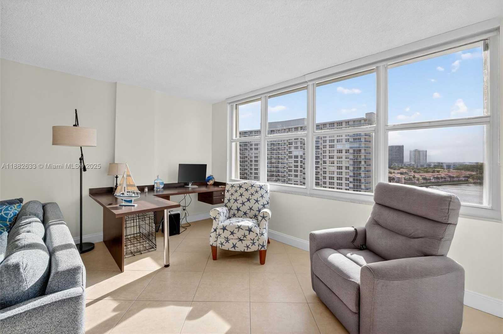 Small Image of 3725 SOUTH OCEAN DR #1127, Hollywood Number 2
