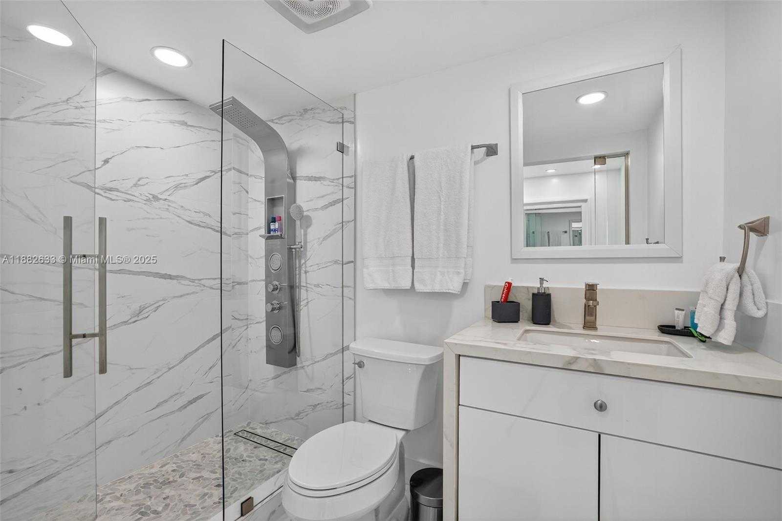 Small Image of 3725 SOUTH OCEAN DR #1127, Hollywood Number 29