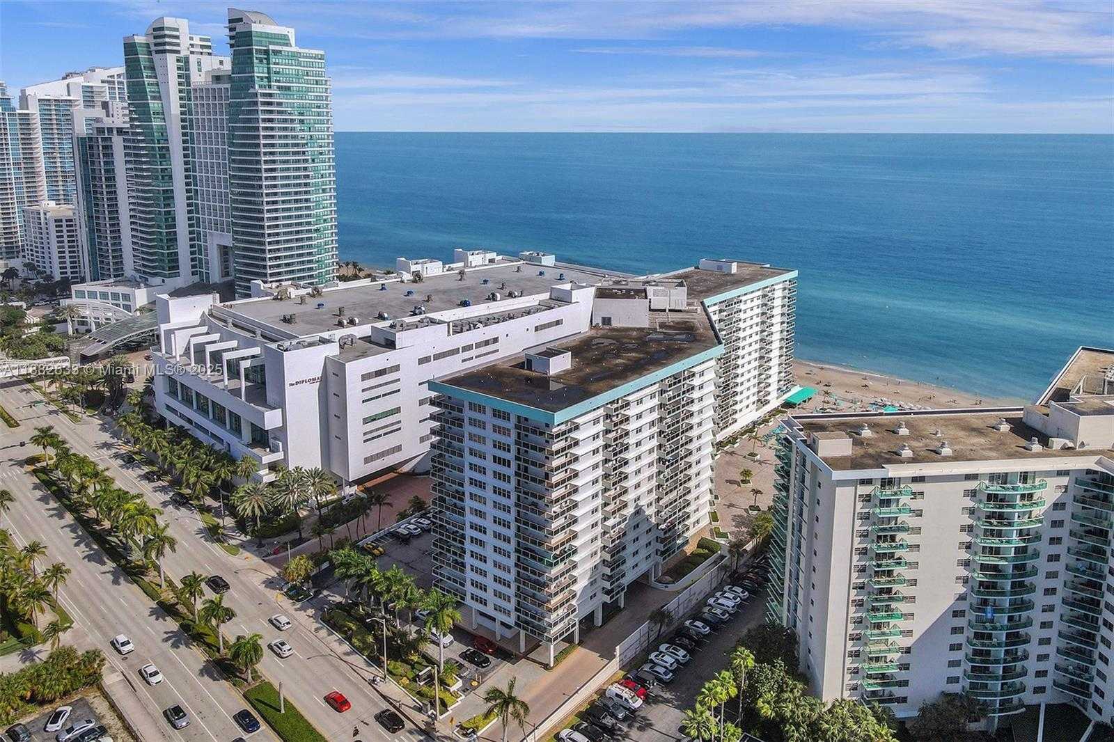 Small Image of 3725 SOUTH OCEAN DR #1127, Hollywood Number 43