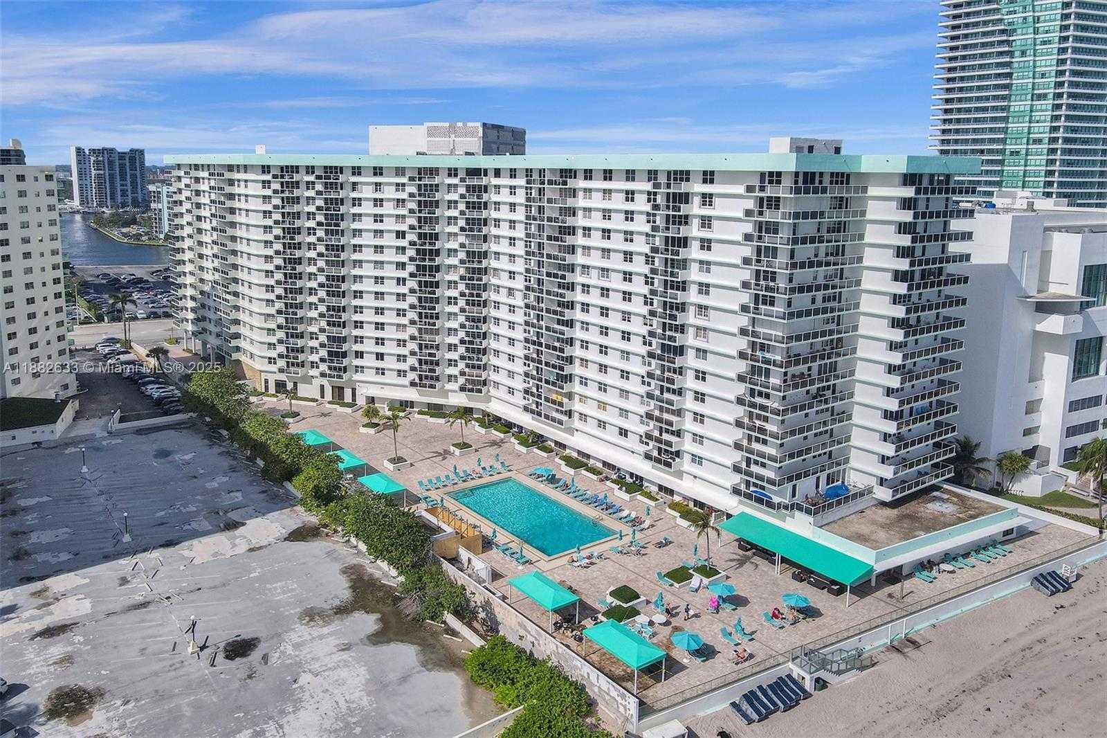 Small Image of 3725 SOUTH OCEAN DR #1127, Hollywood Number 55