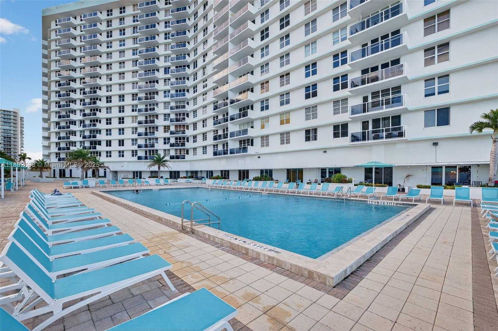 Small Image of 3725 SOUTH OCEAN DR #1127, Hollywood Number 68