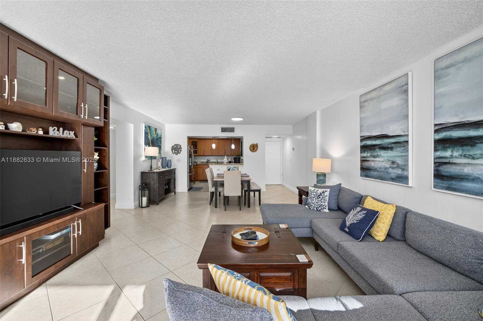 Small Image of 3725 SOUTH OCEAN DR #1127, Hollywood Number 8