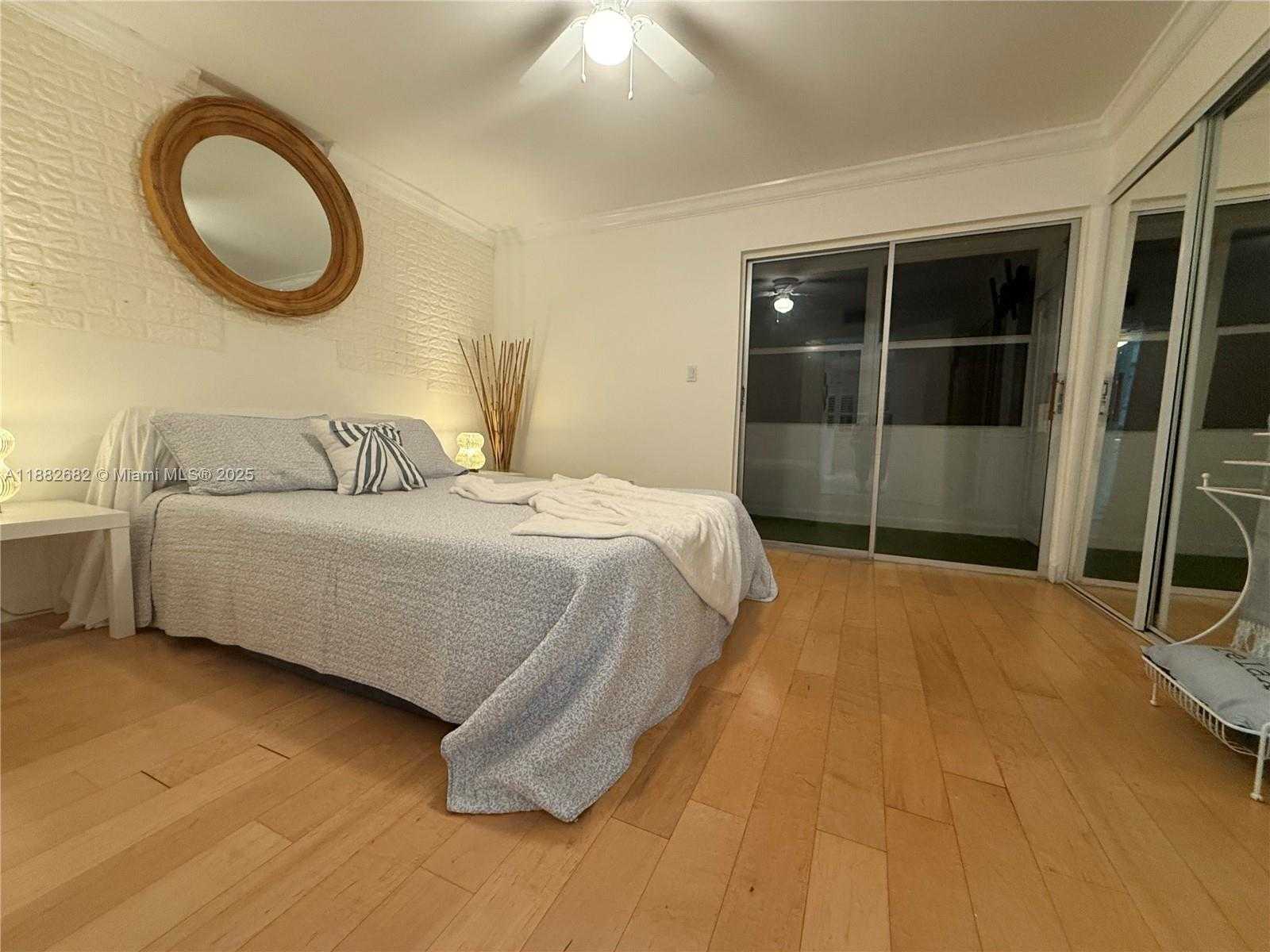 Small Image of 8851 SUNRISE LAKES BLVD #203, Sunrise Number 19